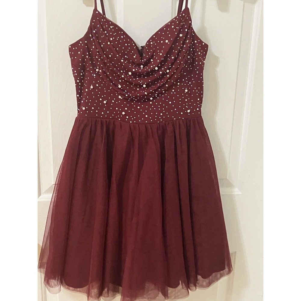 City Studio Women Maroon Burgundy Sequined Bodice Homecoming Party Flared Dress1